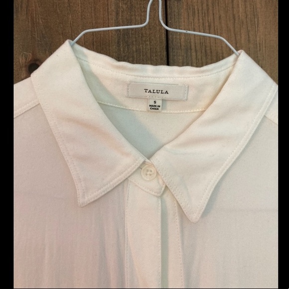 Soft White Talula Oversized Blouse from Aritzia - Picture 2 of 3